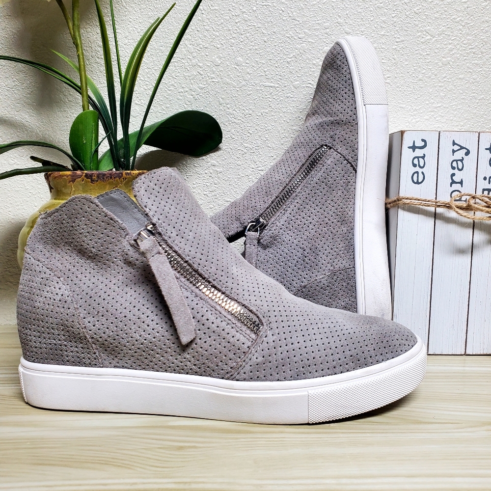 Steve Madden Gray Leather Wedge Sneakers Size 9M